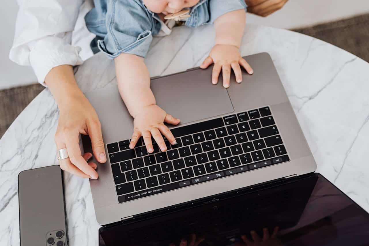 Remote Jobs for Single Moms
